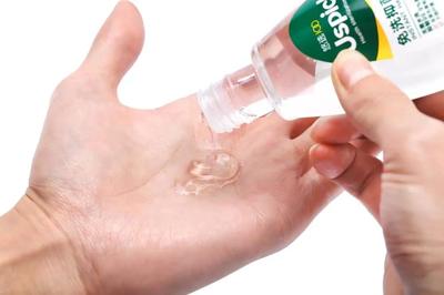 小洗手液里蕴含大商机 品牌纷纷入局抢占个人卫生用品市场份额